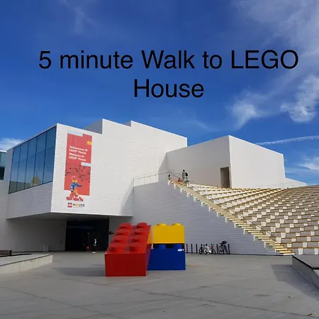 בית נופש 300 Meter Walk To Lego House - Garden On Site-n3